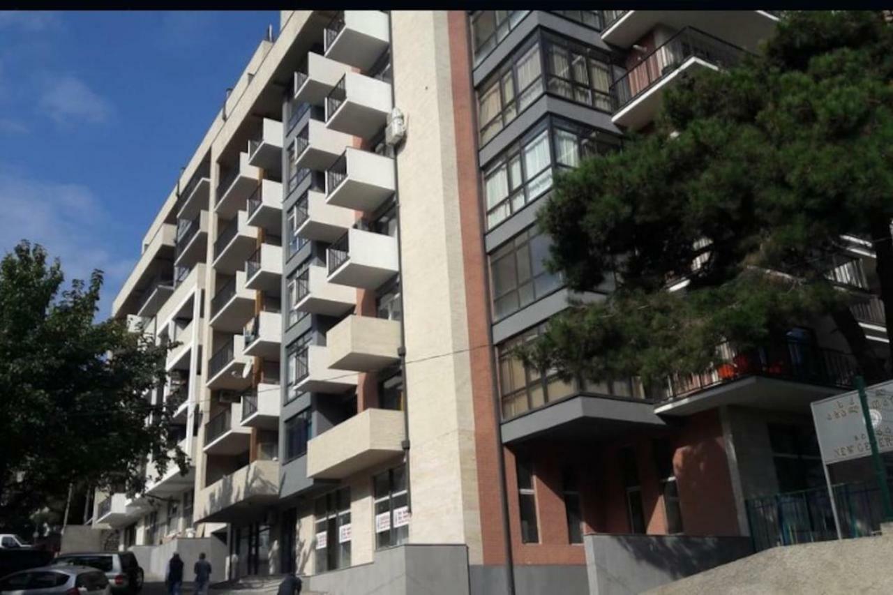 Sunny Apartment Ortachala Tbilisi Exterior foto